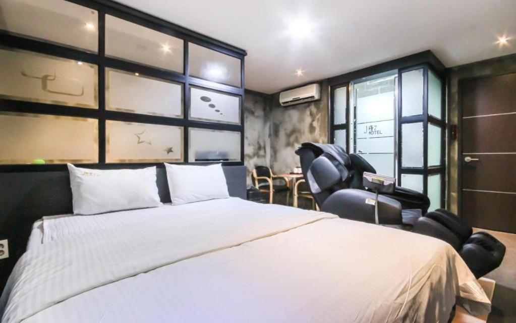 Chilgok M7 Business Hotel מראה חיצוני תמונה